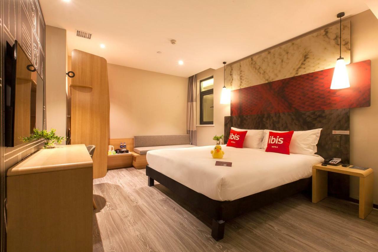 Ibis Wuhan Hubu Alley Hotel エクステリア 写真